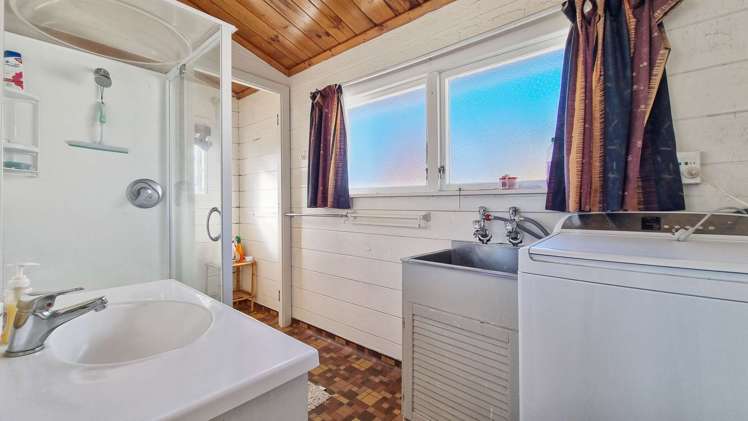 30 Neil Road Fairy Springs_8