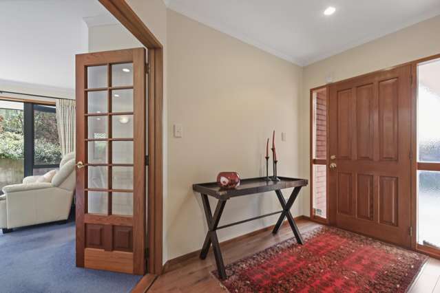 25 Gunns Crescent Cashmere_4