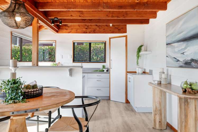 46 De Luen Avenue Tindalls Beach_8