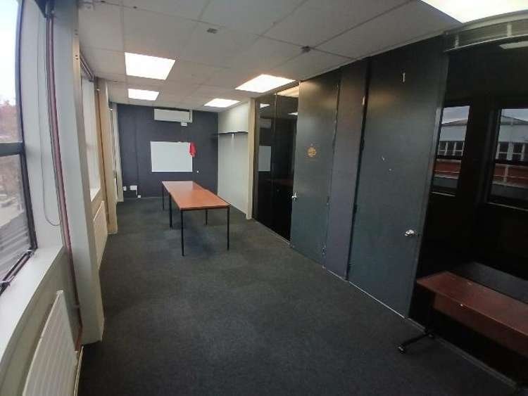 185 Main Street Upper Hutt Central_18