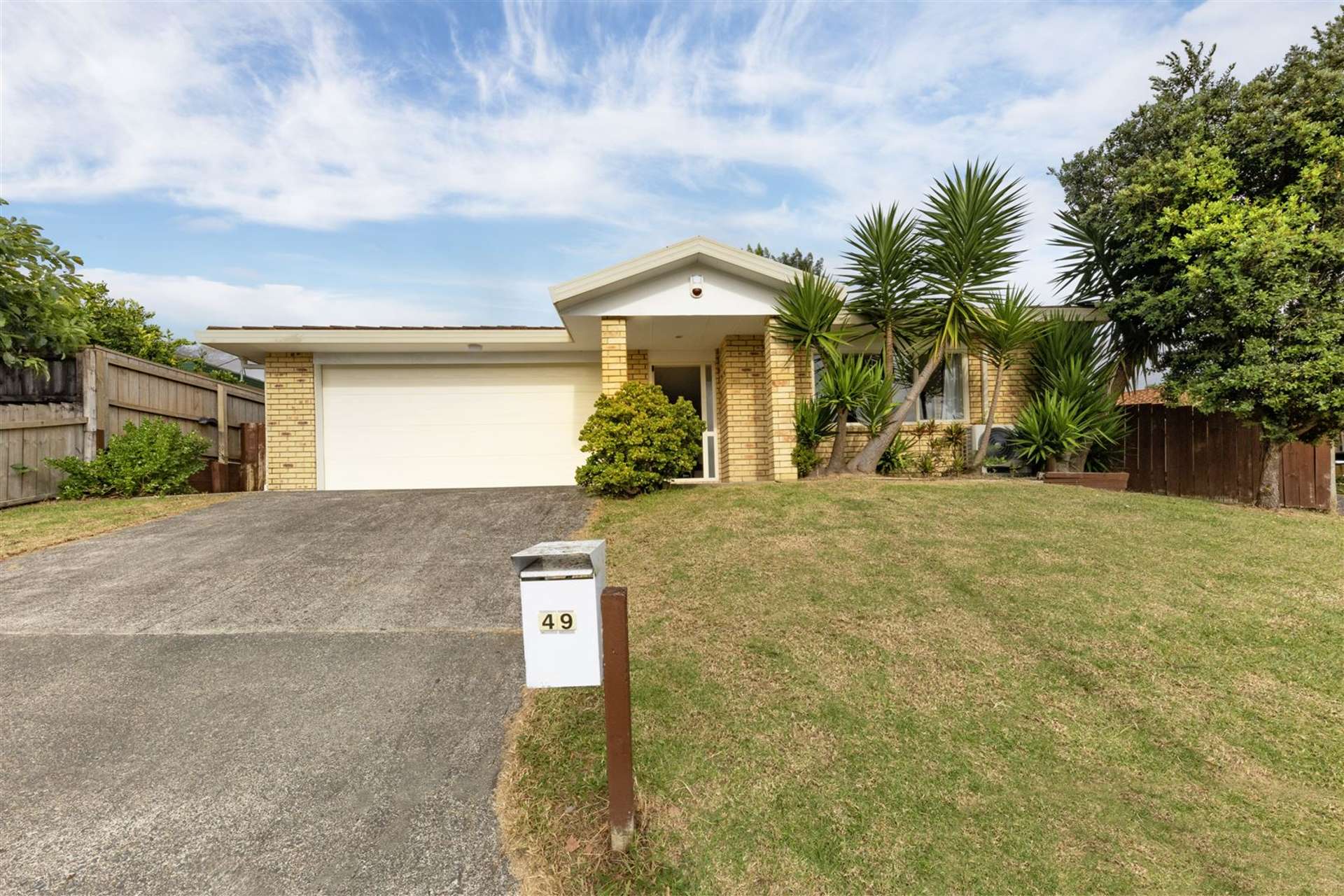 49 Castlefinn Drive Manurewa_0