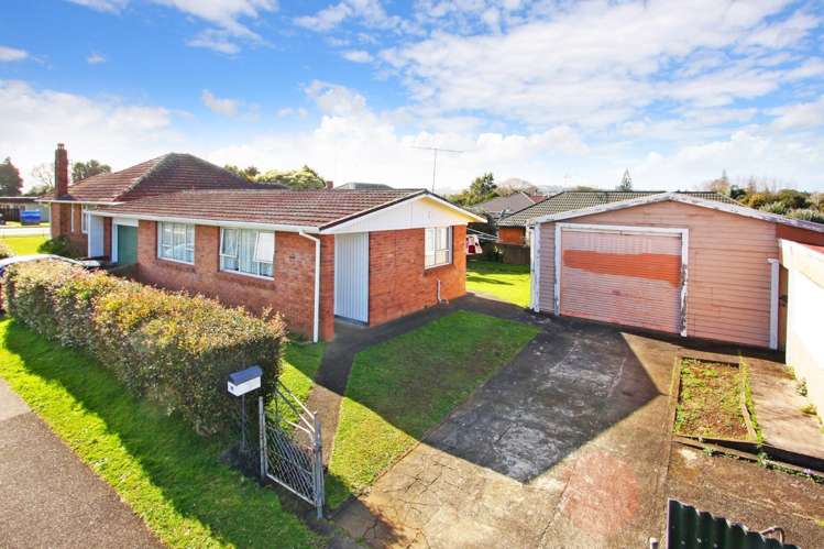54 Browns Road Manurewa_9