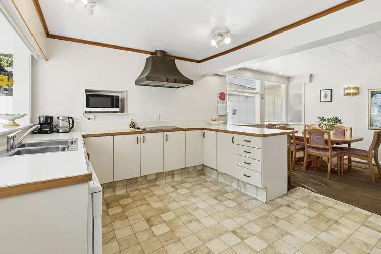 24 Sugarloaf Road Brooklyn_14
