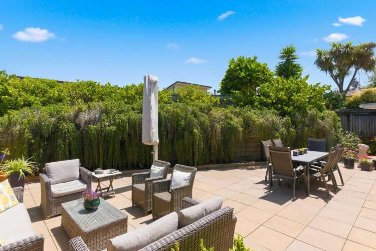 10 Barrett Drive Waikanae Beach_20