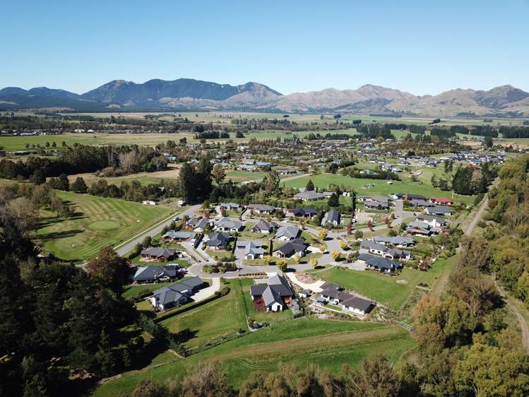 3/7 Keats Place Hanmer Springs_14