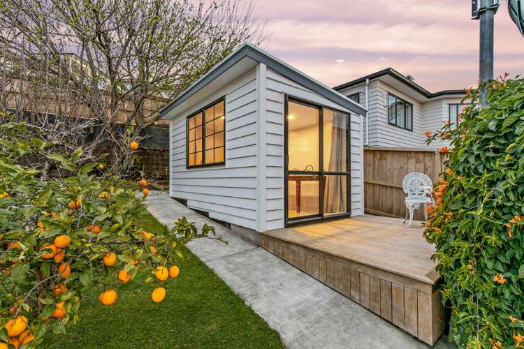 1034 New North Road Mount Albert_7