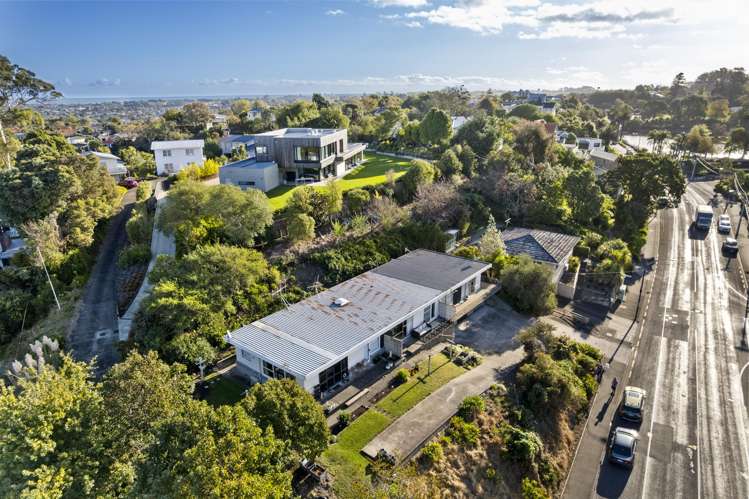 73a Great North Road Saint Johns Hill_21