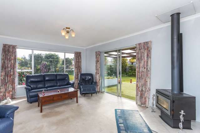 80 Warren Crescent 1454_2
