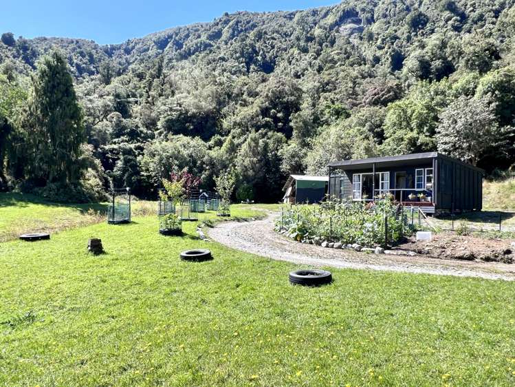 254 Doughboy Road Kokatahi_26