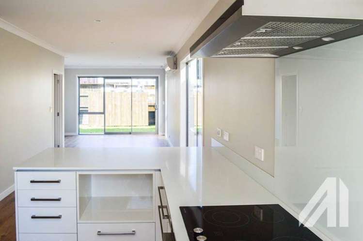 3 Peihana Road Hobsonville_2