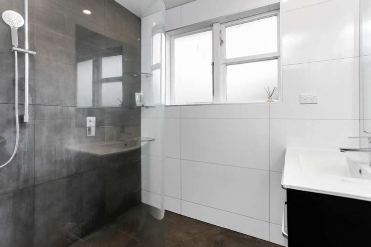 6 Te Koa Road Panmure_9