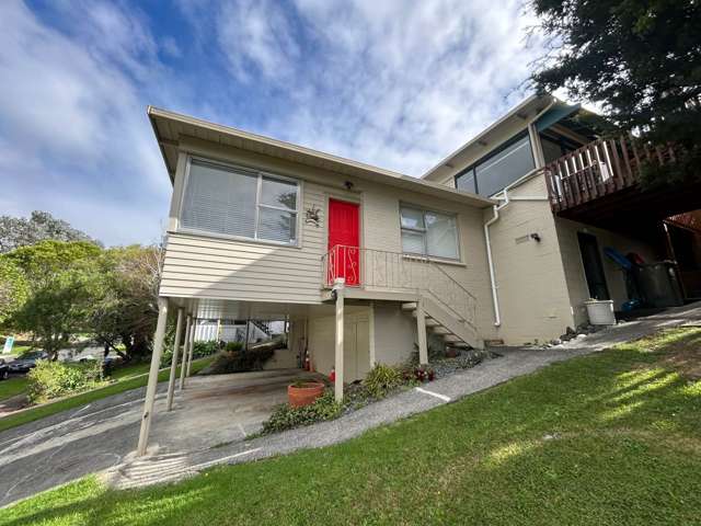 Spacious Two Bedroom Unit in St Johns