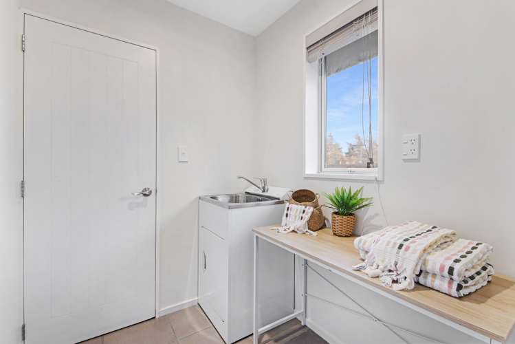 3 Glen Oak Drive Kirwee_13