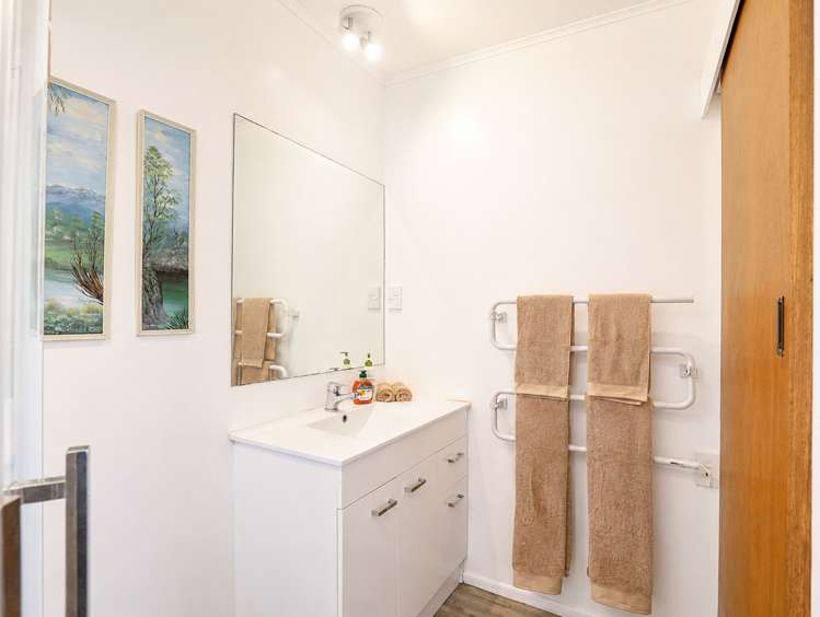 5C Grey Street Glenholme_10