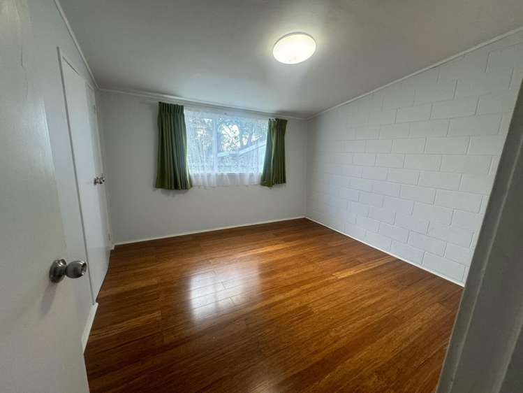  26 Tania Place Blockhouse Bay_7