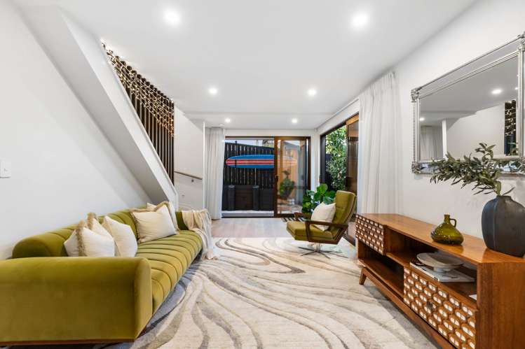 18A Marama Street Castor Bay_32