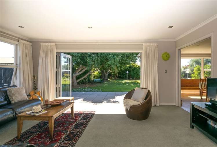 25 Newbourne Crescent Redwoodtown_7