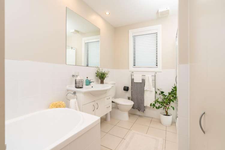 40F Agra Crescent Khandallah_14