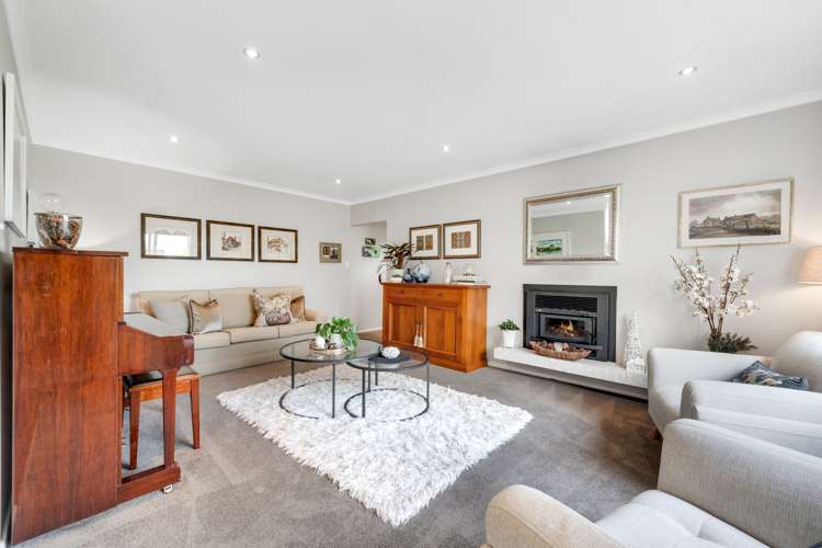 11 Holly Way Sunnyhills_11