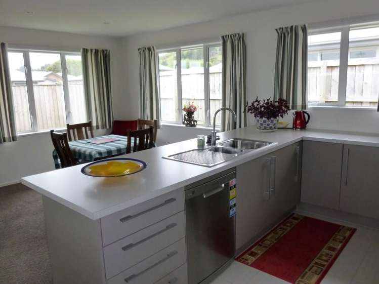 5a Ashley Drive Paroa_5