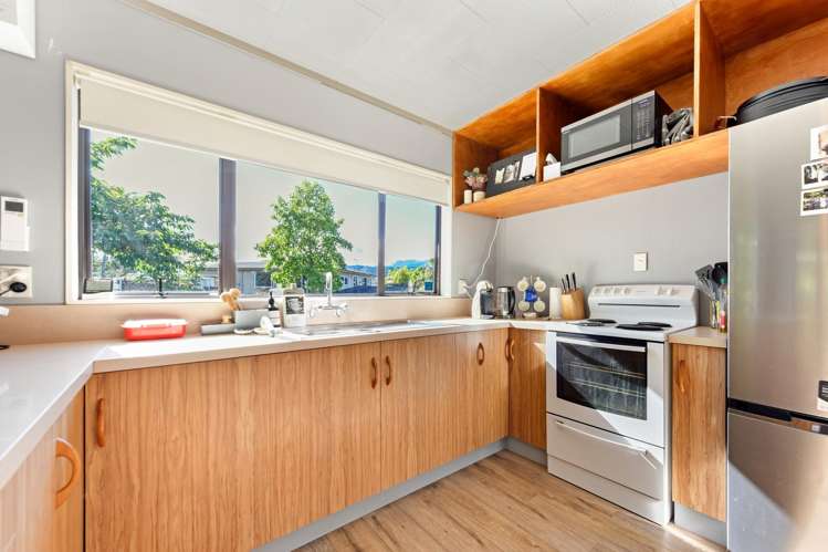 8 Charlotte Lane Brightwater_5