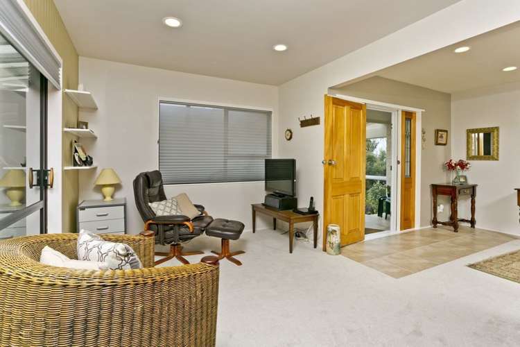 3/21 Commodore Parry Road Castor Bay_9