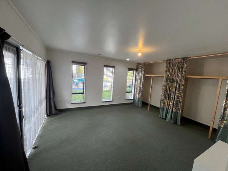 34 Wallace Place Westown_15