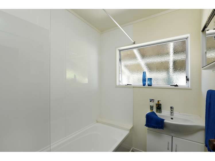 2/294 The Ridgeway Stoke_13