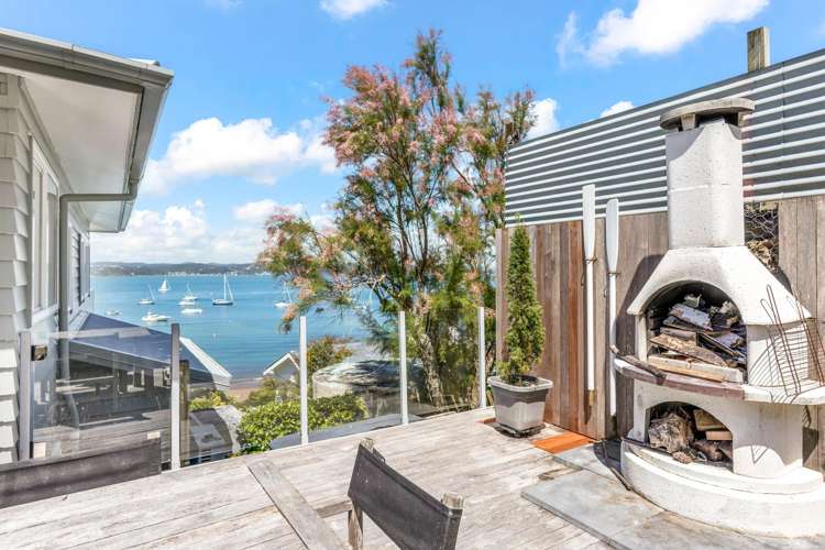 27 Wellington Street Russell_24