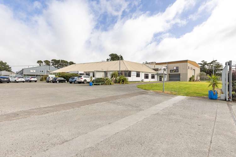 9 Ladys Mile and 15 Duncan Street Foxton_5
