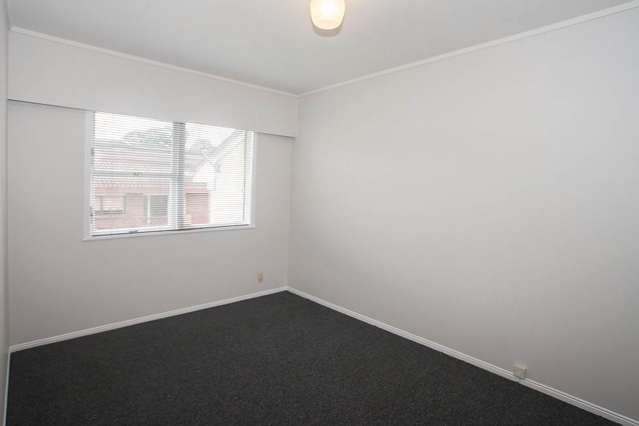 3/30 Campbell Road Onehunga_1