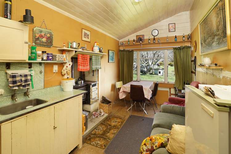 Rainy River Road Atapo_14