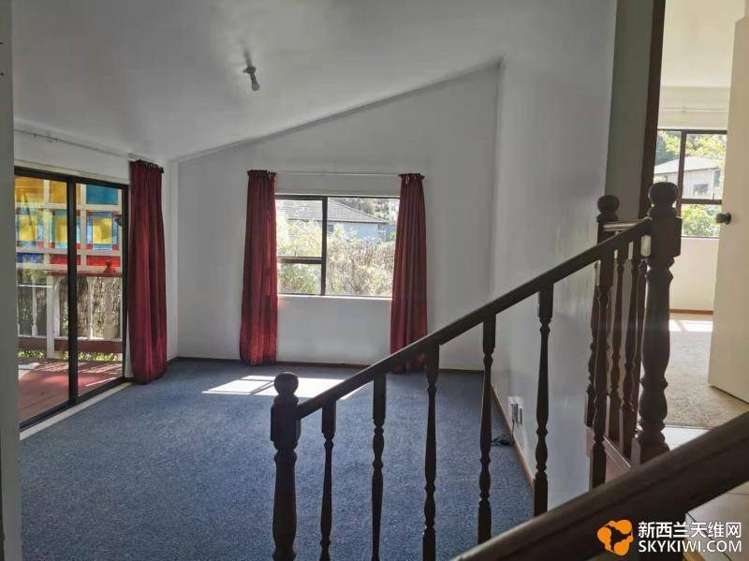 39 Helleur Road Massey_11