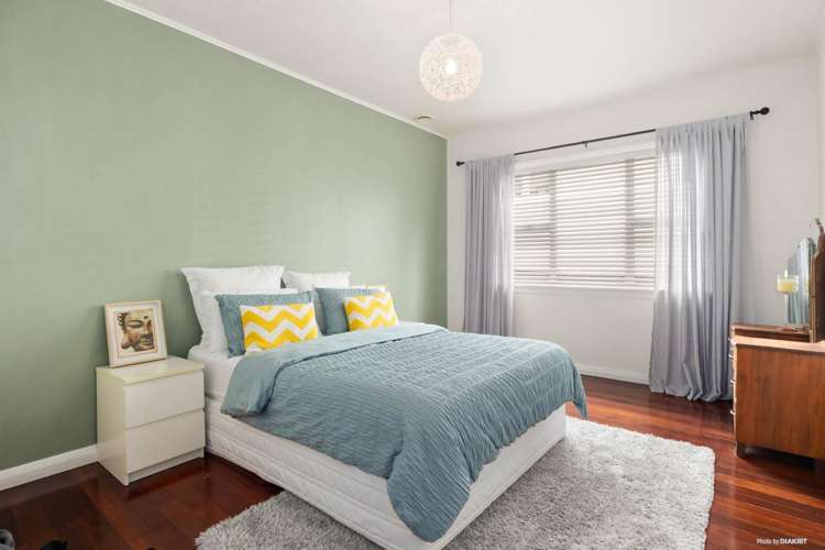 21 Edgars Road Westmere_11