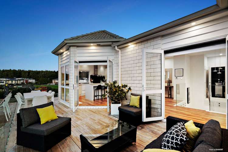 31 Castlebane Drive Flat Bush_0