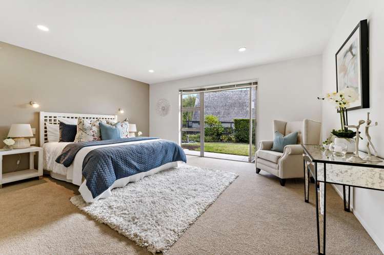 4 Coldham Crescent Saint Johns_13