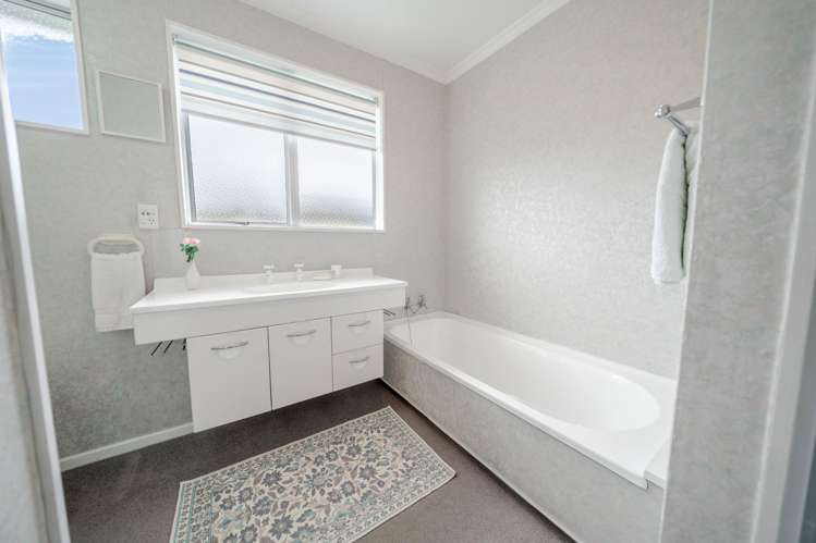 96 Mackenzie Street Winton_20