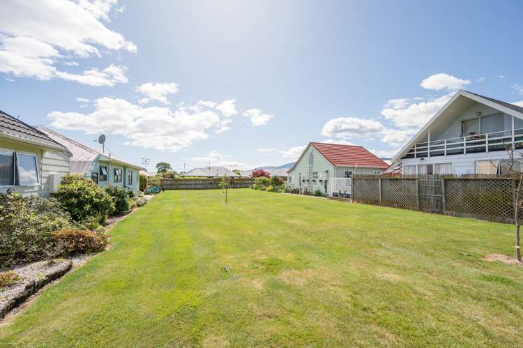 10 Birchwood Grove Richmond_14