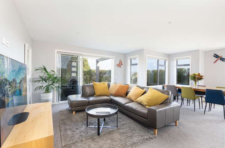 66 Huka Heights Drive Rangatira Park_1