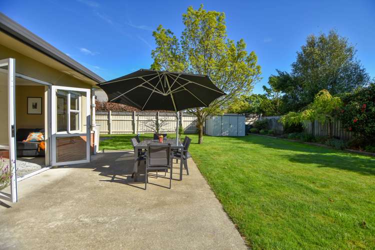 26 Deller Drive Carterton_17