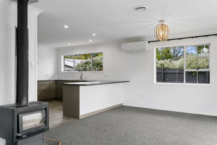 22 Macdonell Street Hilltop_12