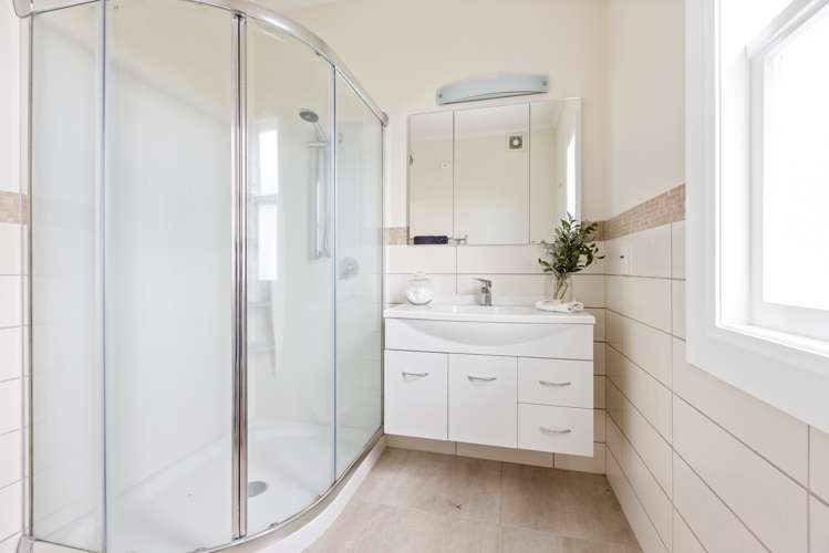 18 Cobden Road Bluff Hill_15