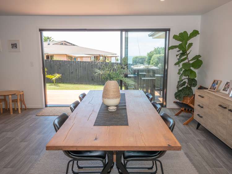 24 Dudley Crescent Cable Bay_22