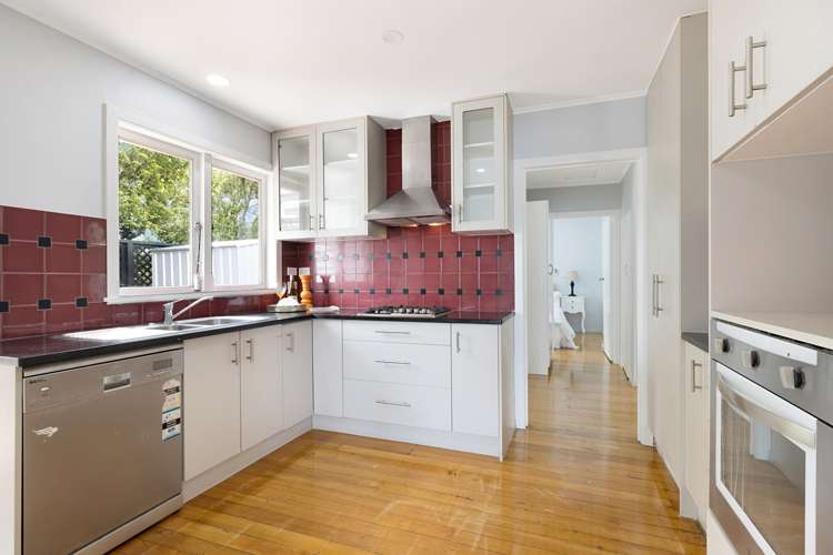 307 Blockhouse Bay Road Avondale_9