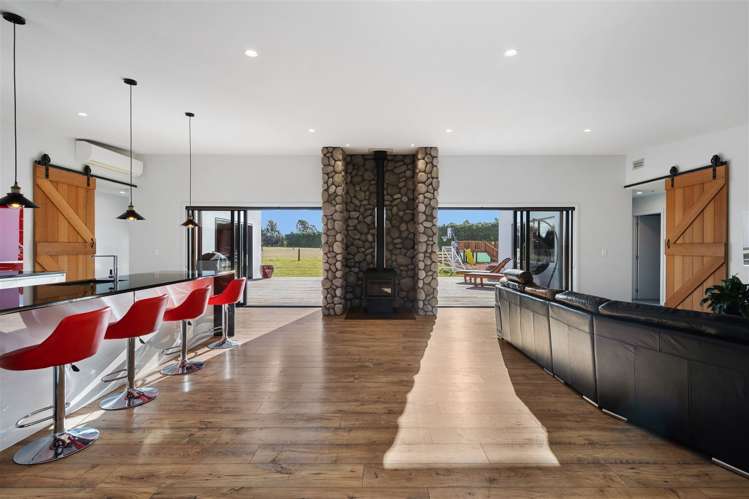 635 Downs Road West Eyreton_11