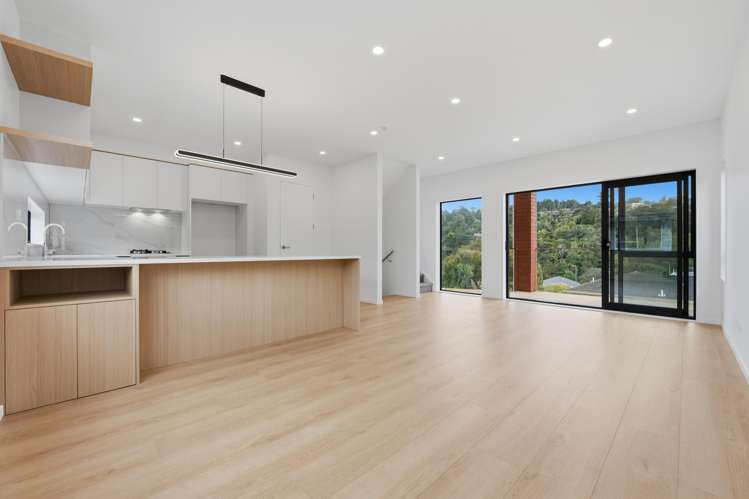 2/106 Stanley Road_4