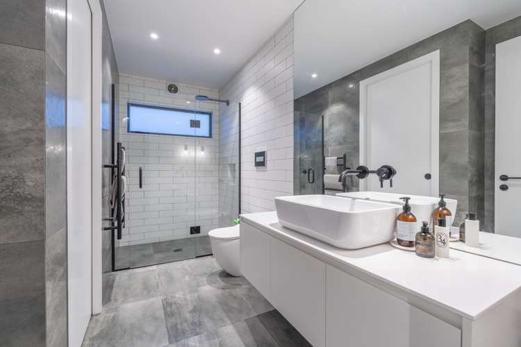 4b Finch Street Morningside_22