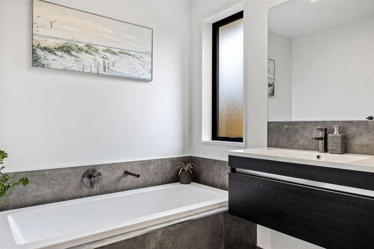 47 Quinn Crescent Woodend_12