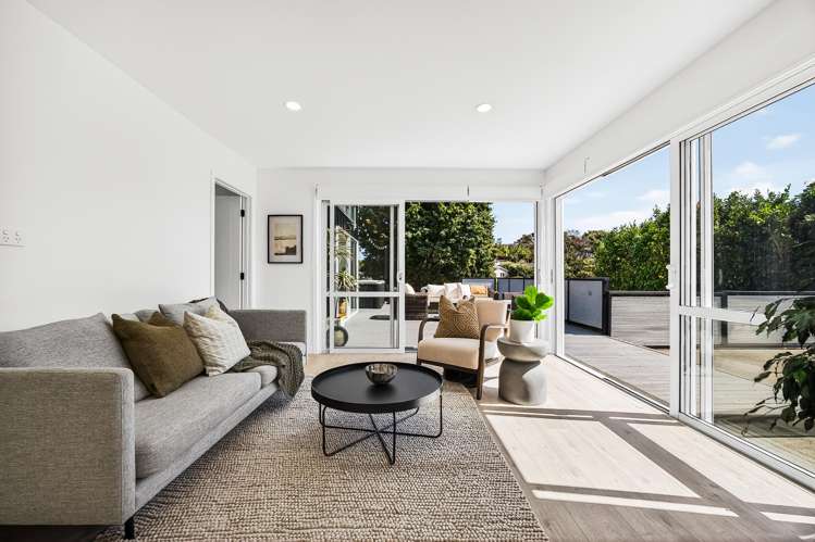 6 Blacks Road Greenhithe_10