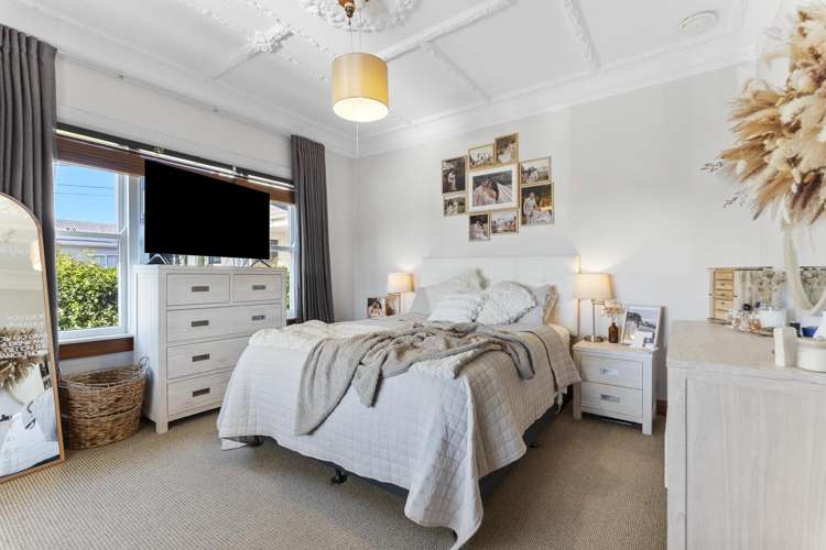 145 Clawton Street Westown_25